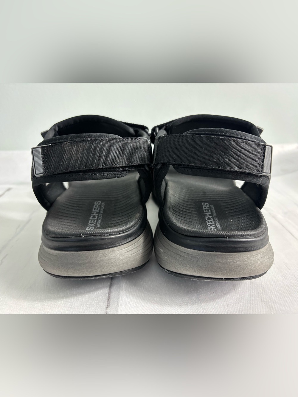 Skechers Men's Go Walk Workout Walker Hook & Loop Strap Sandals Sz 12 - Picture 7 of 11